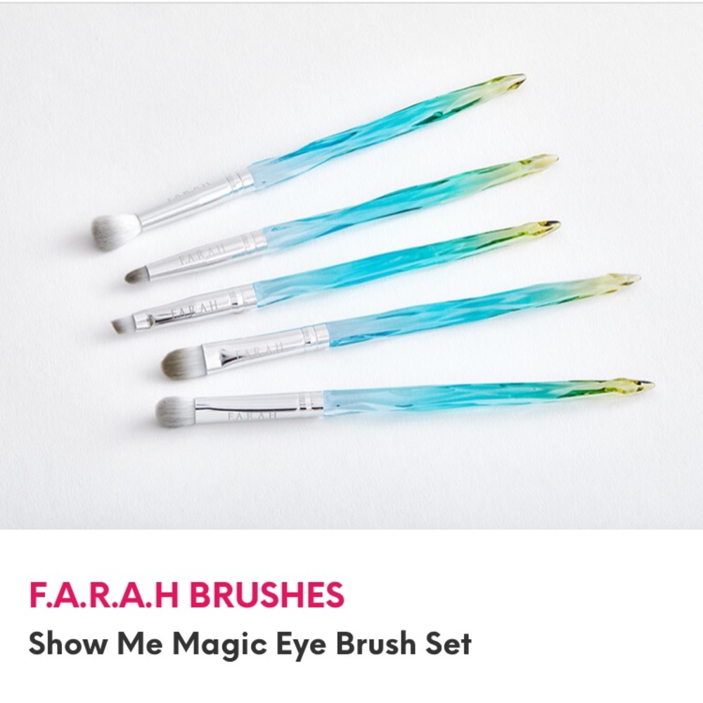 F.A.R.A.H. Show Me Magic eye brush set